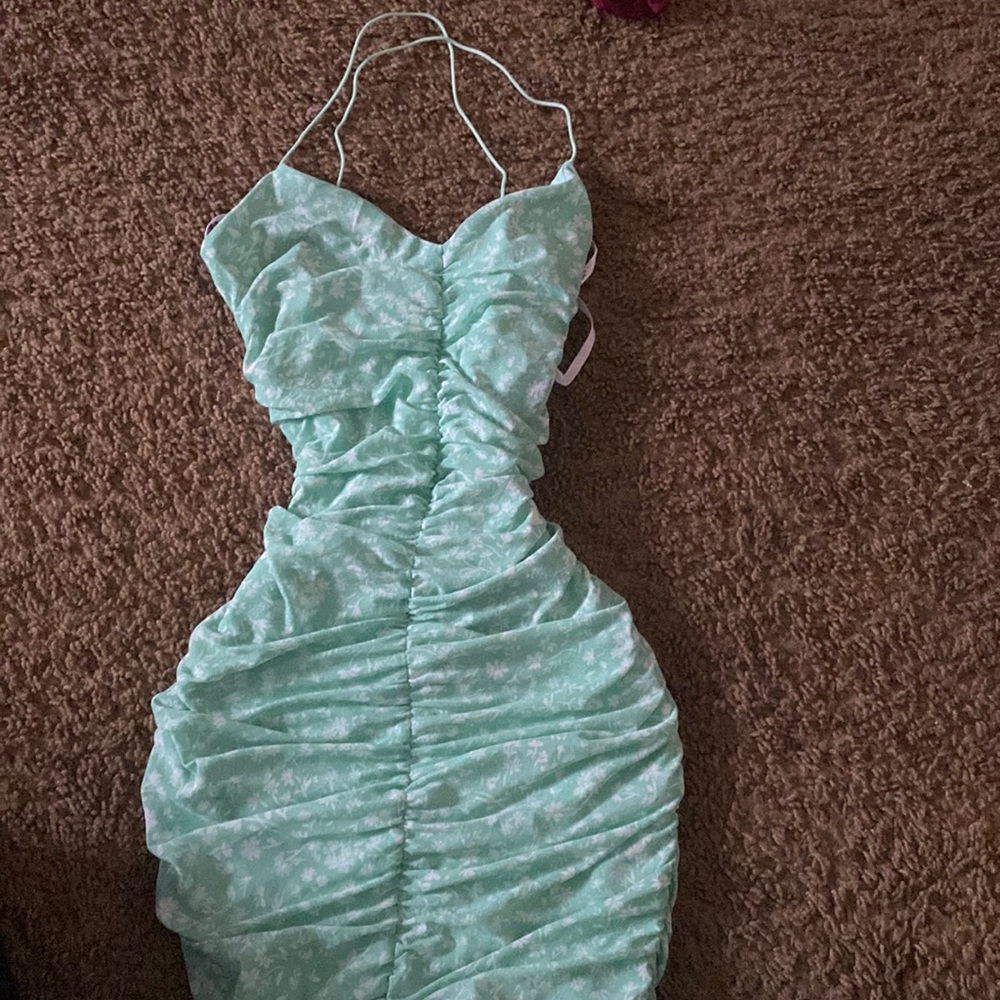 Women’s dress